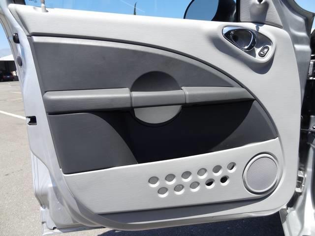 Chrysler PT Cruiser 2008 photo 9