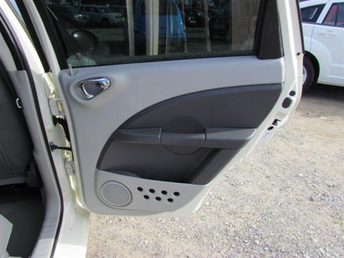 Chrysler PT Cruiser Elk Conversion Van Other