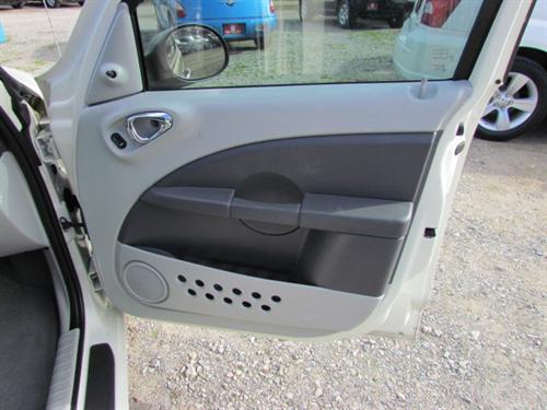 Chrysler PT Cruiser 2008 photo 4