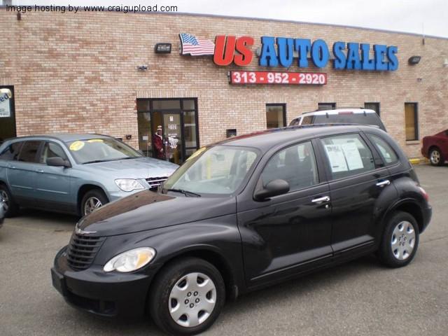 Chrysler PT Cruiser Base Sport Utility