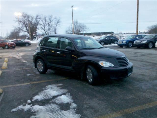 Chrysler PT Cruiser 2008 photo 2
