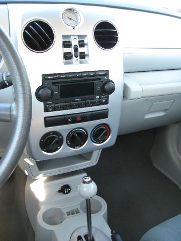 Chrysler PT Cruiser 2008 photo 2