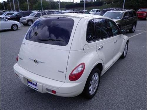 Chrysler PT Cruiser 2008 photo 2