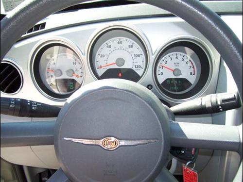 Chrysler PT Cruiser 2008 photo 2