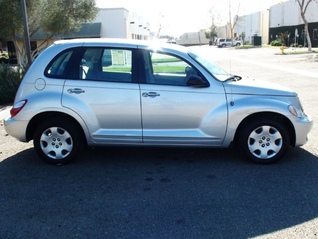 Chrysler PT Cruiser 2008 photo 2