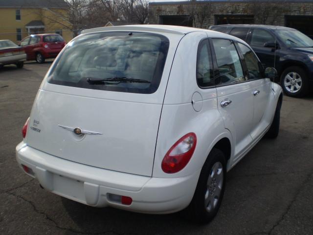 Chrysler PT Cruiser 2009 photo 3