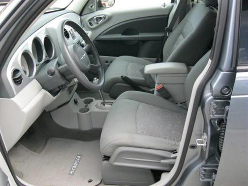 Chrysler PT Cruiser 2009 photo 2
