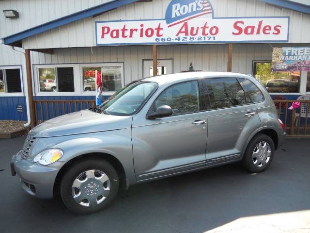 Chrysler PT Cruiser Off-road Sport Utility 4D Sport Utility
