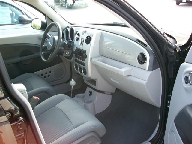 Chrysler PT Cruiser 2009 photo 1