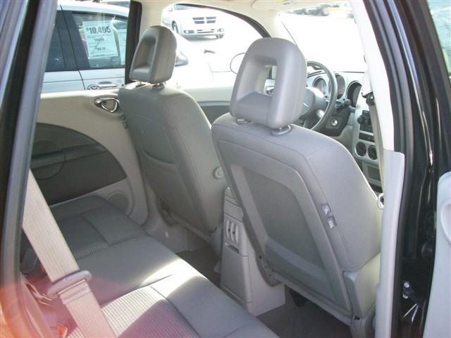 Chrysler PT Cruiser 2009 photo 2