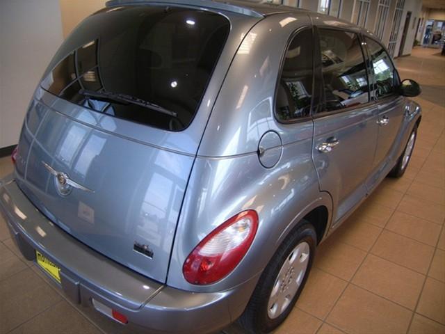 Chrysler PT Cruiser 2009 photo 2