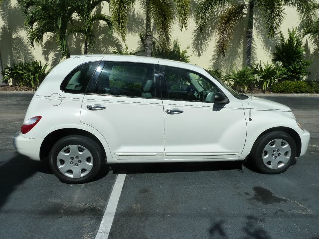 Chrysler PT Cruiser 2009 photo 1