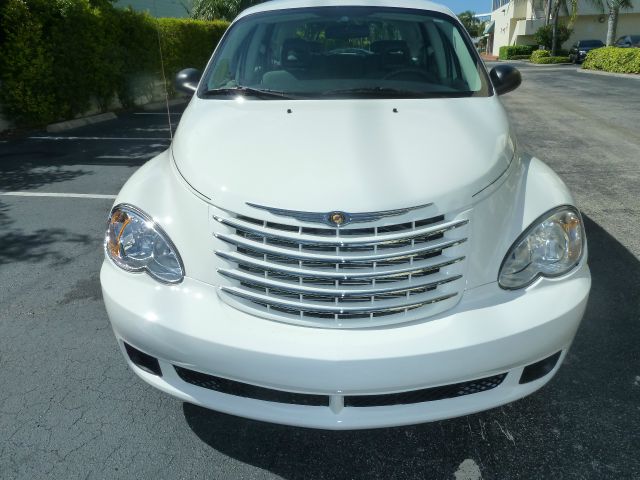 Chrysler PT Cruiser 2009 photo 3