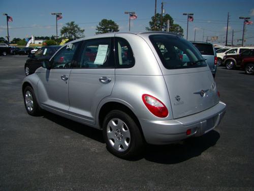 Chrysler PT Cruiser 2009 photo 2