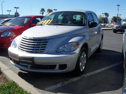 Chrysler PT Cruiser 2009 photo 2