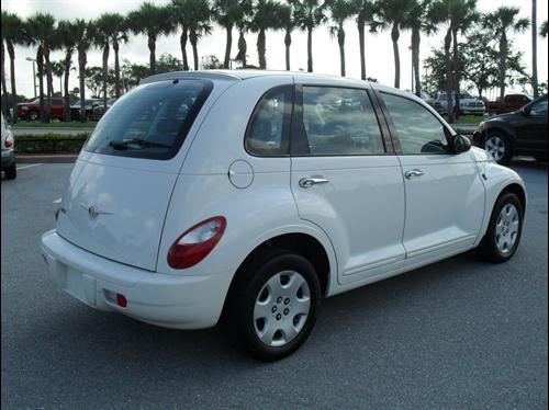 Chrysler PT Cruiser 2009 photo 3