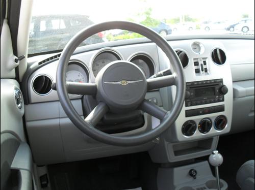 Chrysler PT Cruiser 2009 photo 1