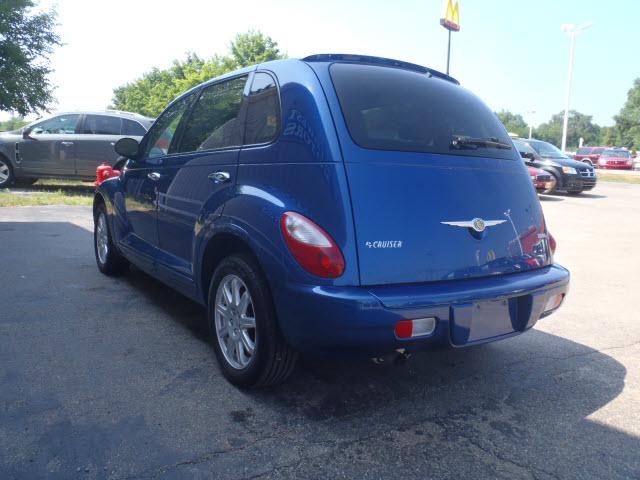 Chrysler PT Cruiser 2009 photo 2