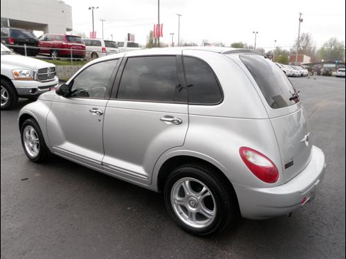 Chrysler PT Cruiser 2009 photo 2