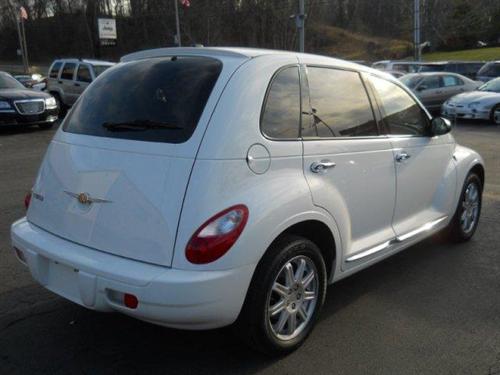Chrysler PT Cruiser 2010 photo 1