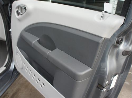 Chrysler PT Cruiser 2010 photo 4