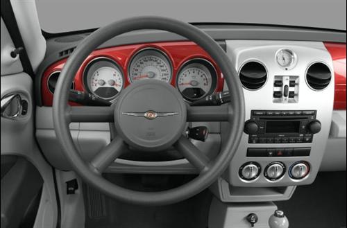 Chrysler PT Cruiser 2010 photo 2