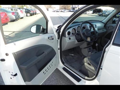Chrysler PT Cruiser 2010 photo 5