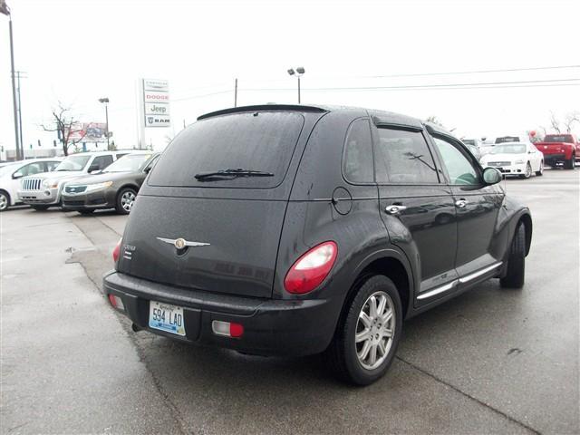 Chrysler PT Cruiser 2010 photo 2