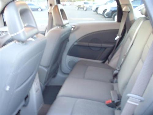 Chrysler PT Cruiser 2010 photo 3