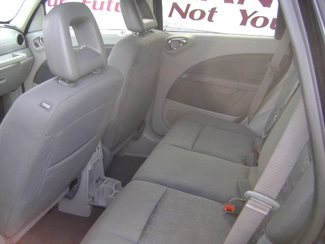 Chrysler PT Cruiser 2010 photo 4