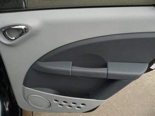 Chrysler PT Cruiser 2010 photo 5