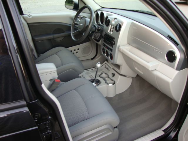 Chrysler PT Cruiser Touring 4WD SUV