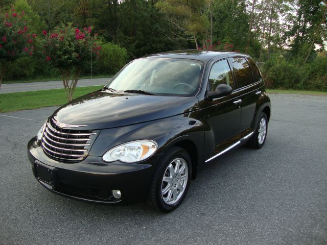 Chrysler PT Cruiser 2010 photo 3