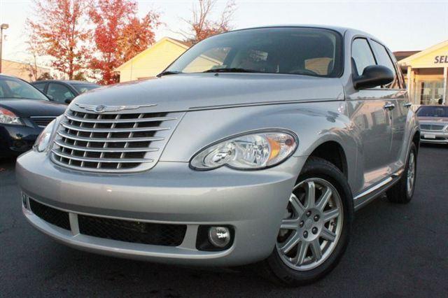 Chrysler PT Cruiser 2010 photo 2