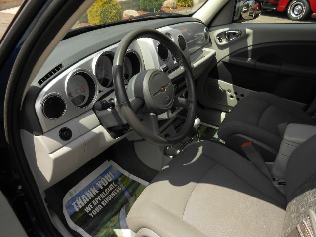 Chrysler PT Cruiser 2010 photo 3