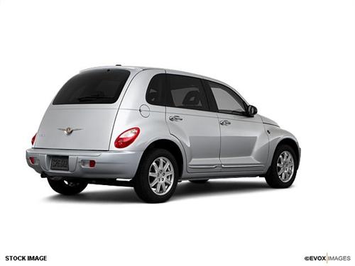 Chrysler PT Cruiser 2010 photo 1