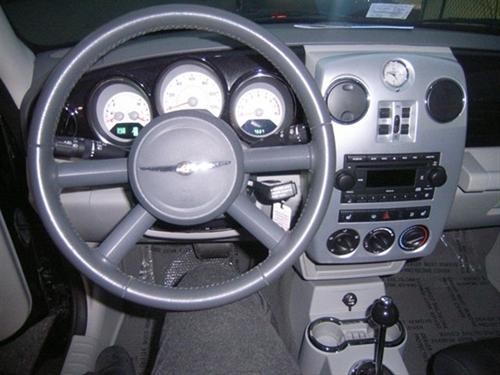 Chrysler PT Cruiser 2010 photo 3