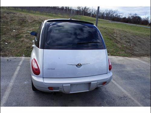 Chrysler PT Cruiser 2010 photo 4
