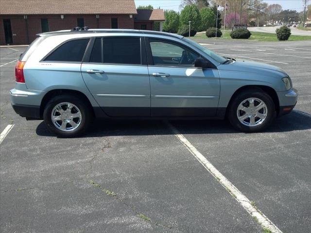 Chrysler Pacifica 2004 photo 1