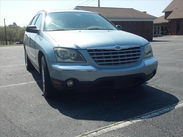 Chrysler Pacifica 2004 photo 2