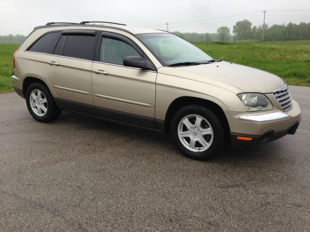 Chrysler Pacifica 2004 photo 3