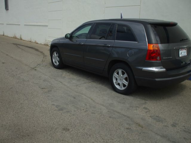 Chrysler Pacifica 2004 photo 3