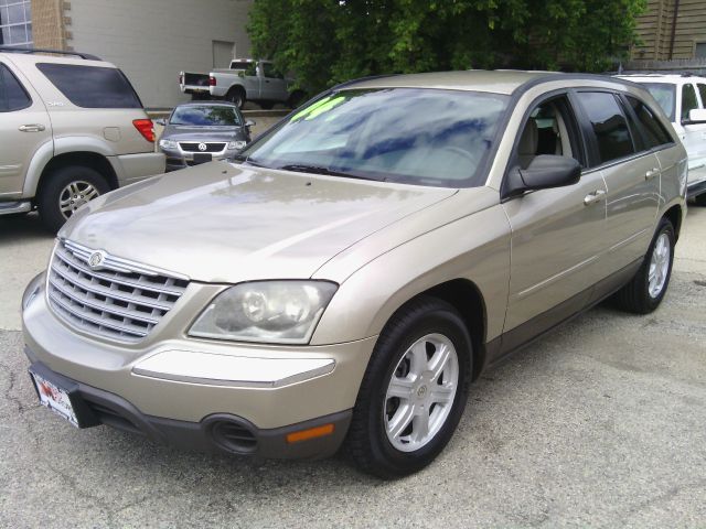 Chrysler Pacifica 2004 photo 1