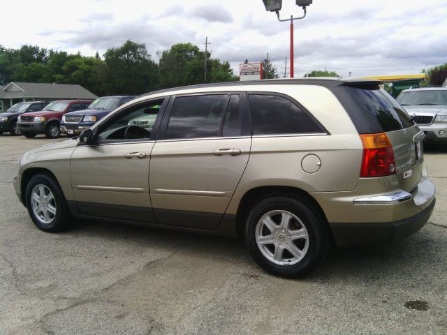Chrysler Pacifica 2004 photo 3