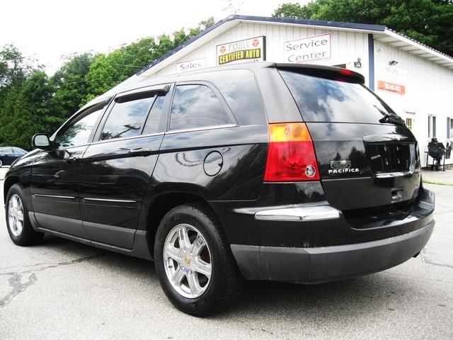 Chrysler Pacifica 2004 photo 4