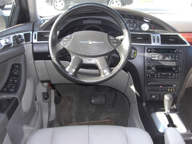 Chrysler Pacifica 2004 photo 4