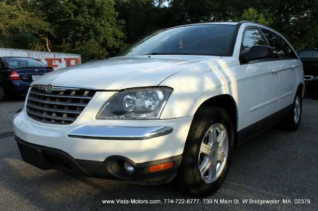 Chrysler Pacifica 2004 photo 3