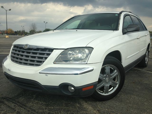 Chrysler Pacifica 2004 photo 1
