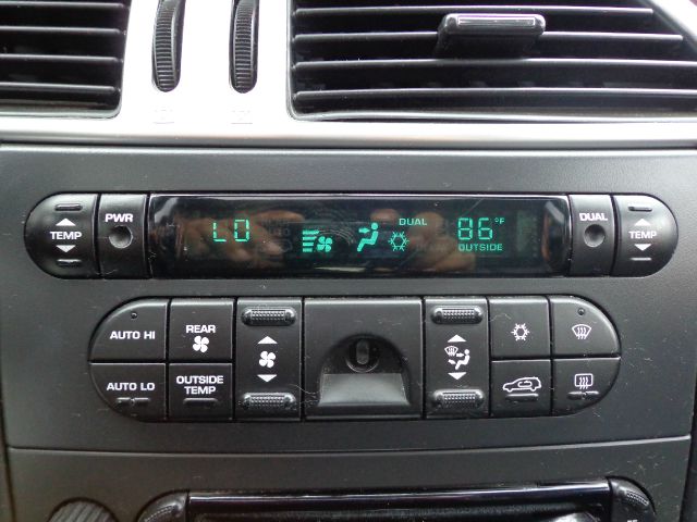 Chrysler Pacifica 2004 photo 15