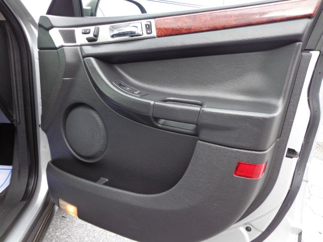 Chrysler Pacifica 2004 photo 3